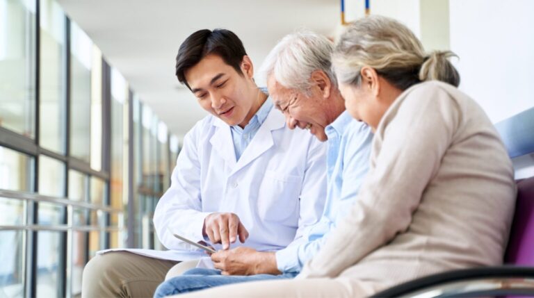 Dân số Châu Á già hóa làm thay đổi tư duy bảo hiểm